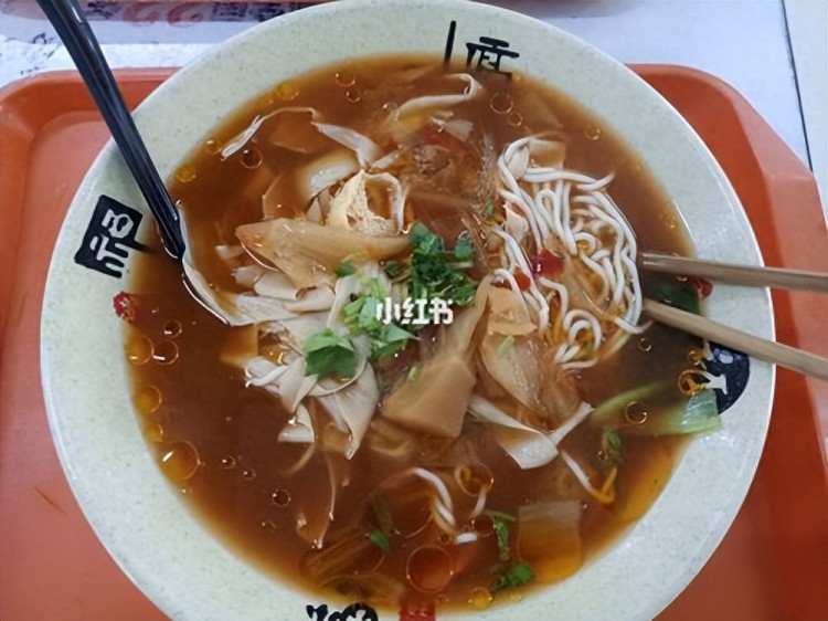 陕西榆林的物价有多贵随便点了3碗板面竟花了35