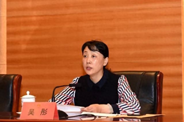 镇江市总召开十四届九次全委会 首次选举产生挂职、兼职副主席